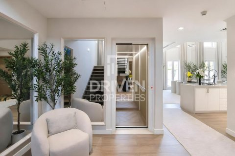 Townhouse de 4 chambres à Jumeirah, UAE No. 204125 16