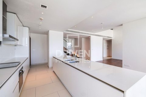 4 bedrooms Duplex in City Walk, UAE No. 200733 3