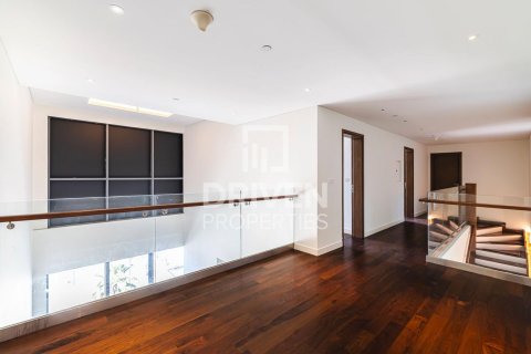 4 bedrooms Duplex in City Walk, UAE No. 200733 26