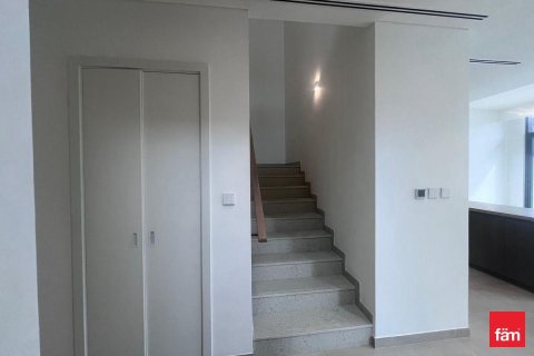 Вилла с 4 спальнями №107489 11