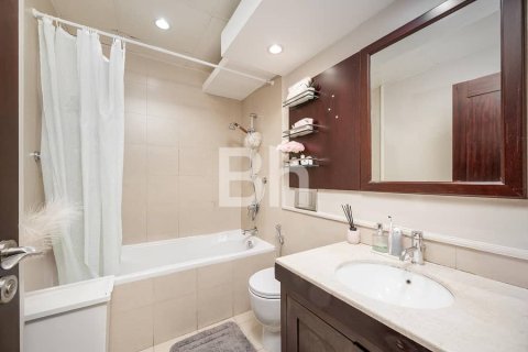Квартира с 3 спальнями  №113737 11