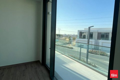 4 bedrooms Villa in Dubai, UAE No. 142473 11