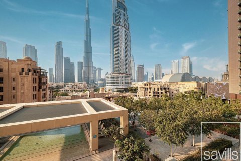 Квартира с 2 спальнями в Burj Royale, ОАЭ №194666 9
