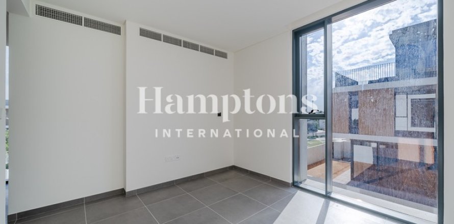 Вилла с 5 спальнями  №118297