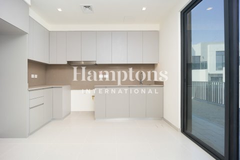 Вилла с 4 спальнями №118295 12