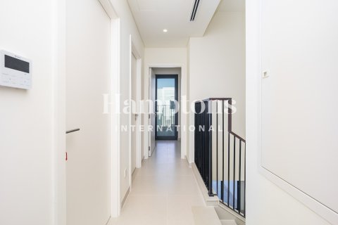 Вилла с 4 спальнями №118295 25