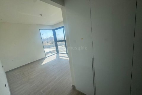 Villa de 3 dormitorios en Dubai Land, UAE No. 187234 3