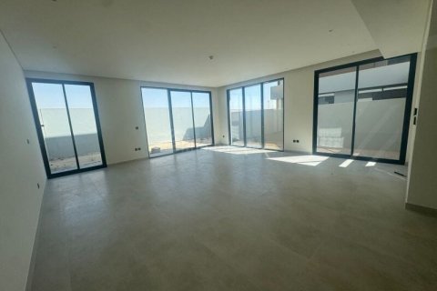 Villa de 3 dormitorios en Dubai Land, UAE No. 187234 14