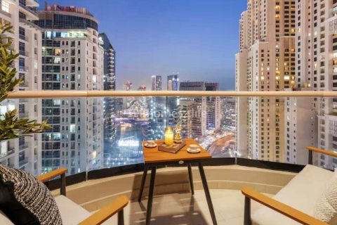 Apartment de 2 dormitorios en Dubai Marina, UAE No. 187235 10