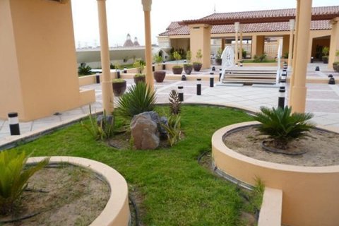 Apartment de 1 dormitorio en Jumeirah Village Circle, UAE No. 187238