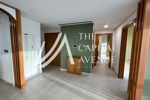 Apartment de 2 dormitorios en Al Reem Island, UAE No. 185549 4