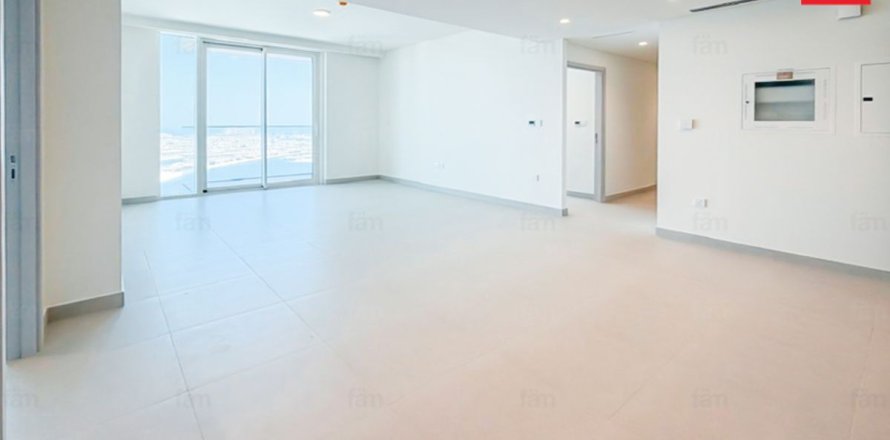 Квартира с 3 спальнями в Dubai Harbour, ОАЭ №165558