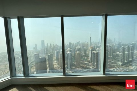 3 bedrooms Apartment in Dubai, UAE No. 137424 12