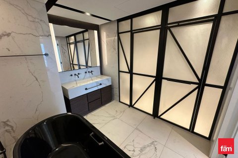 3 bedrooms Apartment in Dubai, UAE No. 137424 18