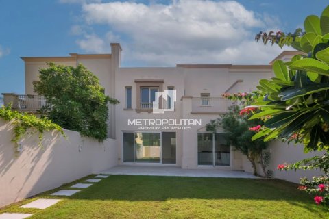 3 bedrooms Townhouse No. 128943 2