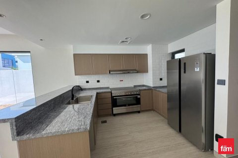 5 bedrooms Townhouse  No. 117584 4