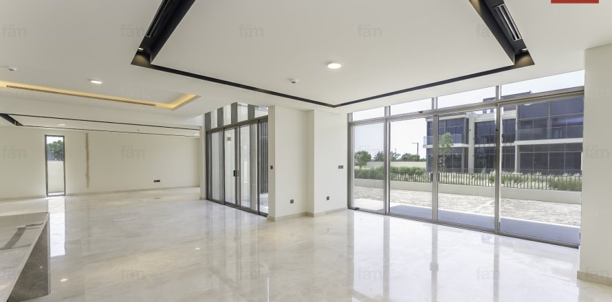 Villa de 5 chambres à Dubai Hills Estate, UAE No. 117586