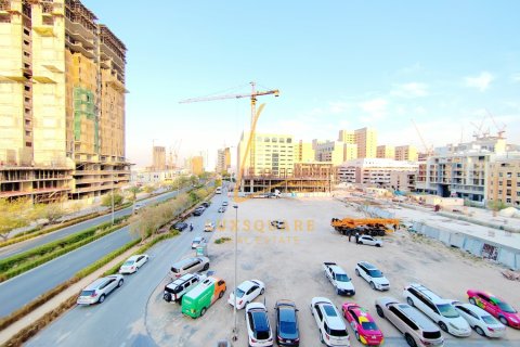 Квартира с 2 спальнями в Джумейра Вилладж Серкл, ОАЭ №136132 3