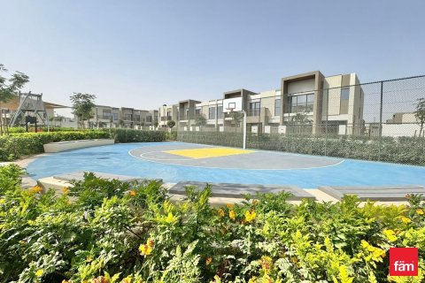 3 bedrooms Villa in Dubai, UAE No. 161300 24