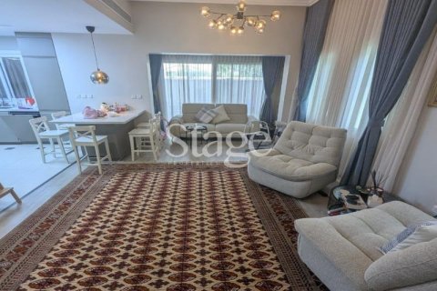 Villa de 3 chambres à Casa Viva, UAE No. 185677