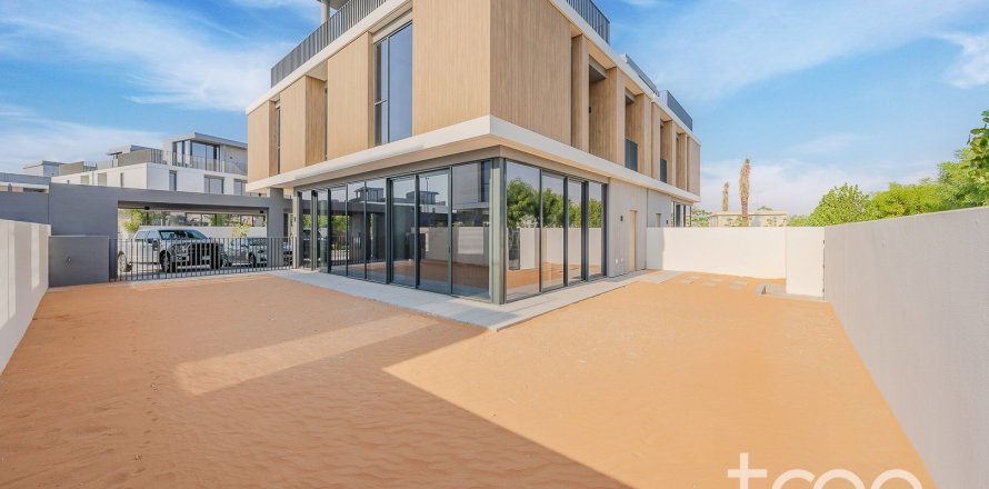 Вилла с 4 спальнями в Arabian Ranches 3, ОАЭ №203919