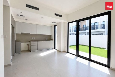 Townhouse de 3 dormitorios en Dubai, UAE No. 184420 3