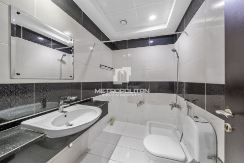 2 bedrooms Apartment in Jumeirah Village Circle, UAE No. 171642 7