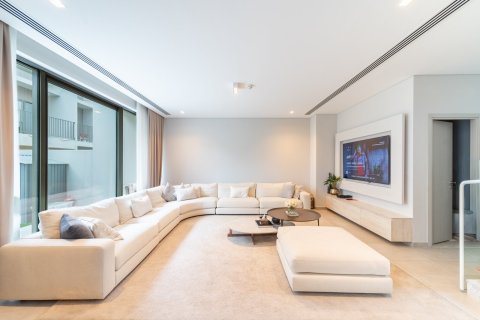 Villa de 4 chambres à Dubai, UAE No. 183232