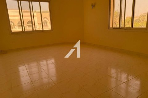 5 غرفة نوم  فيلا  رقم 117080 23