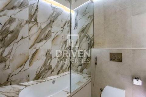 Studio Apartment in Dubai Marina, UAE No. 189808 10