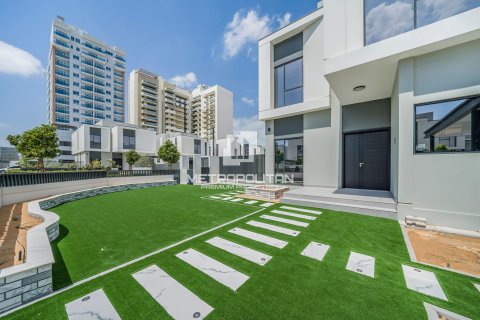 Villa de 4 chambres à Murooj Al Furjan, UAE No. 78892 2