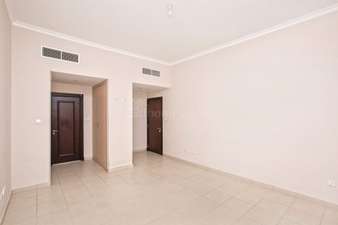 2 bedrooms Apartment in Dubai Investment Park, UAE No. 160981 3