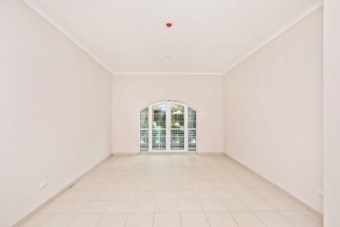 2 bedrooms Apartment in Dubai Investment Park, UAE No. 160981 10