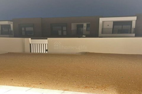 Villa de 3 chambres à EMAAR South, UAE No. 160980 11