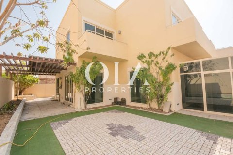4 bedrooms Villa in Al Raha Gardens, UAE No. 11653 1