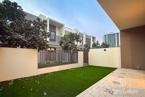 Villa de 3 dormitorios en Tilal Al Ghaf, UAE No. 141069 11