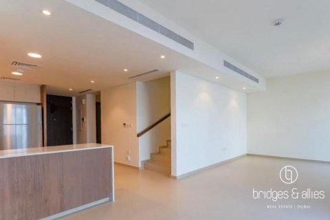 Вилла с 3 спальнями в Tilal Al Ghaf, ОАЭ №141068 3