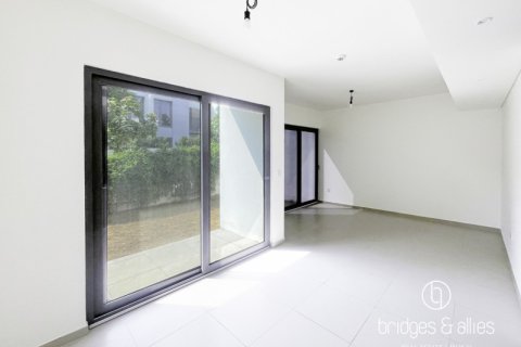 Villa de 3 dormitorios en Tilal Al Ghaf, UAE No. 141071 3