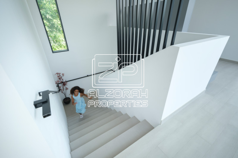 3 bedrooms Townhouse in Tilal City, UAE No. 80150 7