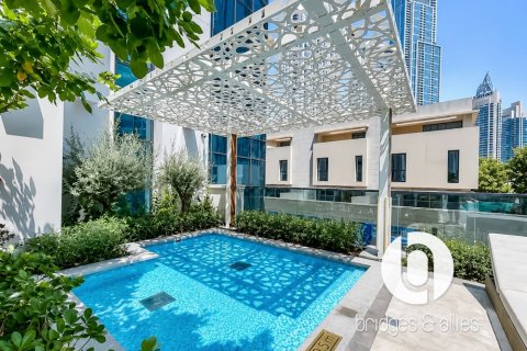 2 bedrooms Apartment in Downtown Dubai (Downtown Burj Dubai), UAE No. 168370 6