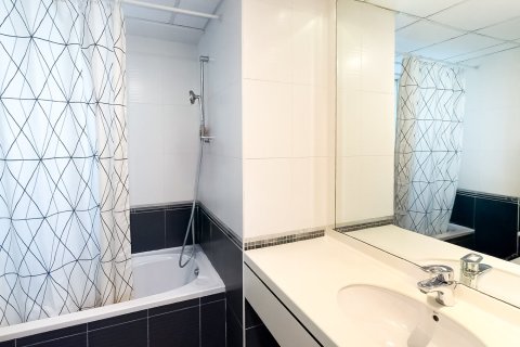 Квартира с 2 спальнями в Джумейра Лейк Тауэрс, ОАЭ №207575 19