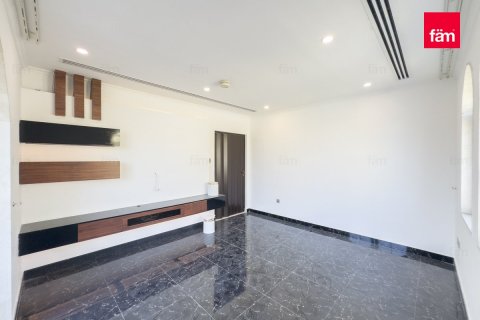 Villa de 5 dormitorios  No. 125480 19