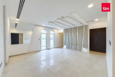 Villa de 5 dormitorios  No. 125480 7