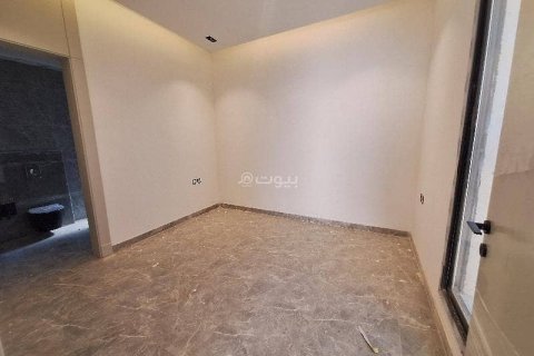 Villa de 5 chambres à Riyadh, Saudi Arabia No. 67519 18