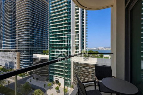 Квартира с 1 спальней в EMAAR Beachfront, ОАЭ №206299 15