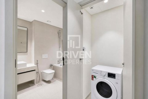 Квартира с 1 спальней в EMAAR Beachfront, ОАЭ №206299 13