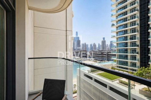 Квартира с 1 спальней в EMAAR Beachfront, ОАЭ №206299 16