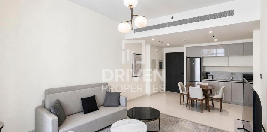 Квартира с 1 спальней в EMAAR Beachfront, ОАЭ №206299