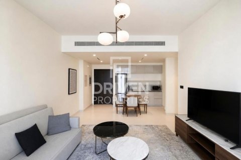 Квартира с 1 спальней в EMAAR Beachfront, ОАЭ №206299 3