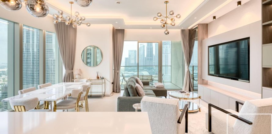 3 bedrooms Apartment in Opera District, UAE No. 194421